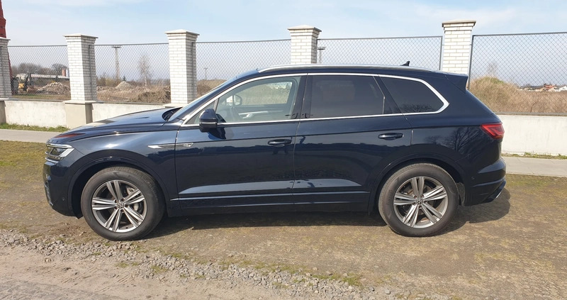 Volkswagen Touareg cena 259999 przebieg: 46212, rok produkcji 2021 z Bielsko-Biała małe 232